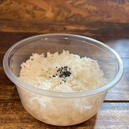 ข้าวสวยหอมมะลิ100% (ถ้วย)