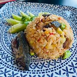 ข้าวผัดปลาทู