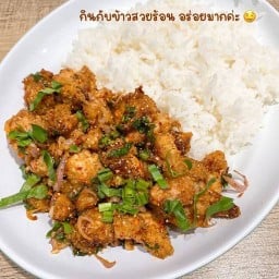 กะเพราไก่กรอบไข่ข้น/มาม่าเผ็ดไก่กรอบ/coffee
