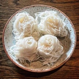 ขนมจีน