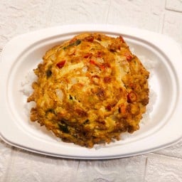 ข้าวไข่เจียวชะอม+แหนม+พริก