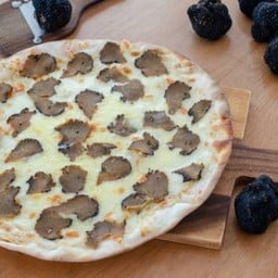Pizza Black Truffle