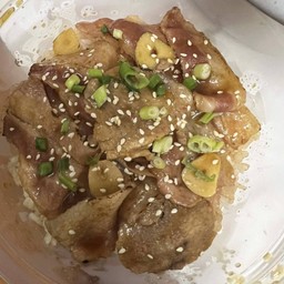 ข้าวหน้าหมูย่างสไตล์ญี่ปุ่น - ขนาดกลาง Grilled Pork Rice Bowl - Medium size