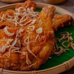 สะโพกไก่ทอด