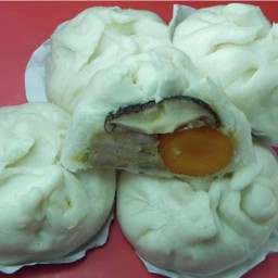 ซาลาเปาหมูจักรพรรดิ