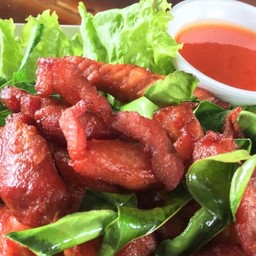 หมูแดดเดียวทอด