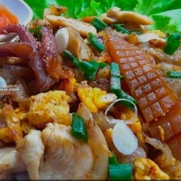 ก๋วยเตี๋ยวคั่วไก่