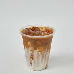 Iced Caramel Macchiato