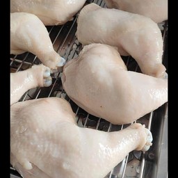 น่อง สะโพกไก่ ไม่สับ 1 ชิ้นใหญ่ ต้มสุก