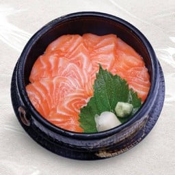 ข้าวหน้าปลาแซลมอน