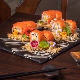 H21 CALIFORNIA ROLL (8 pcs.)-แคลิฟอเนียโรล (8ชิ้น)