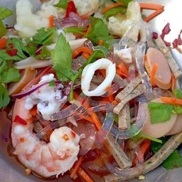 ยำเส้นแก้วทะเล