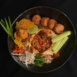 Scallops Padthai ผัดไทยหอยเชลล์