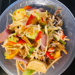 ตำสายบัวไก่ยอ