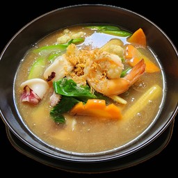 ราดหน้าทะเล
