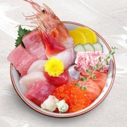 โอมากาเสะ ไคย์-ข้าวหน้าปลาดิบรวม