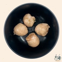 ลูกชิ้นเนื้อลวก