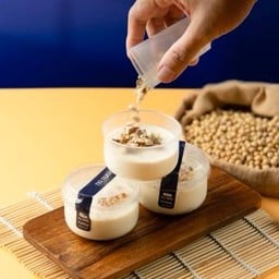 พุดดิ้งน้ำเต้าหู้แอลมอนด์