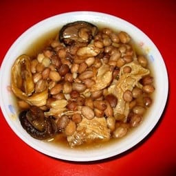 ต้มถั่วลิสงเห็ดหอมเจ