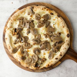 Tartufata Pizza
