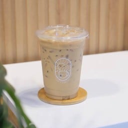 คาเฟ่ ลาเต้เย็น (เจ)