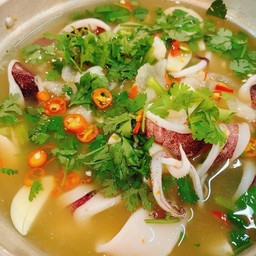 ปลาหมึก+ไข่หมึกนึ่งมะนาว