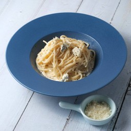 Quattro Formaggi Pasta