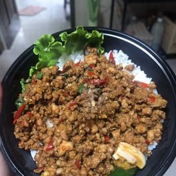 หมูและเนื้อทอด
