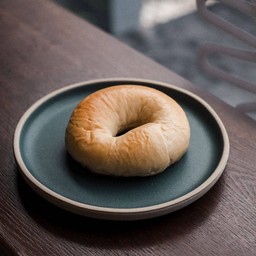 Plain Bagel เบเกิลเฉยๆ