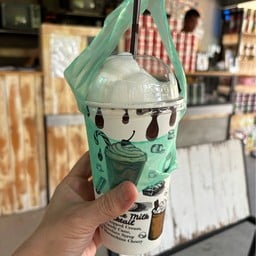 อาหารและเครื่องดื่ม ผาหัวนาค