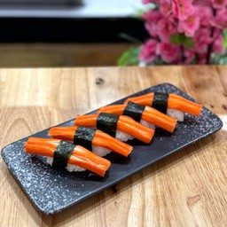 ซูชิปูอัด (เลือกซอสในตัวเลือกได้)