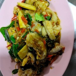 Stir-fried Snakehead Fish with Spices