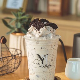 Oreo Milk Frappe