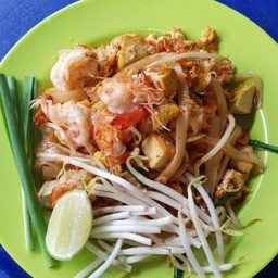 ผัดไทยกุ้งสด