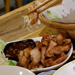 หมูย่างจิ้มแจ่ว