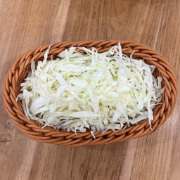 กะหล่ำปลี ซอย Chopped cabbage  切碎的卷心菜