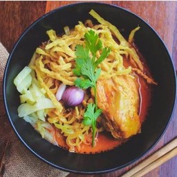ข้าวซอยไก่