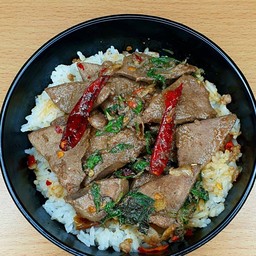 กะเพราตับหมู ราดข้าว