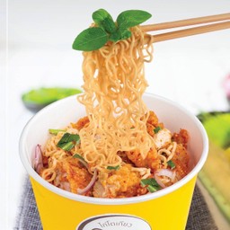 มาม่ายำไก่แซ่บ