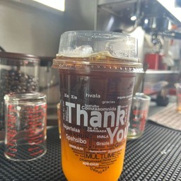 อเมริกาโน่ น้ำส้ม