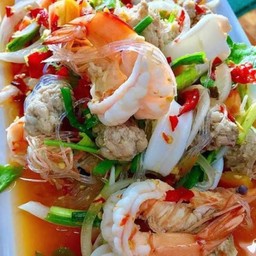 ยำวุ้นเส้นทะเลร้อน