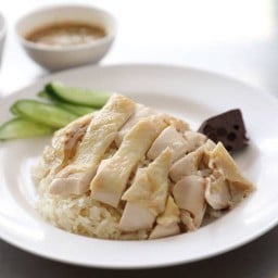 ร้านพร้อม ข้าวมันไก่ สิงคโปร์ สุขาภิบาล2
