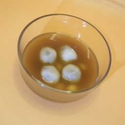 บัวลอยน้ำขิง(ใส้งาดำ)