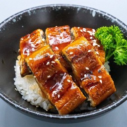 ข้าวหน้าปลาไหลญี่ปุ่น