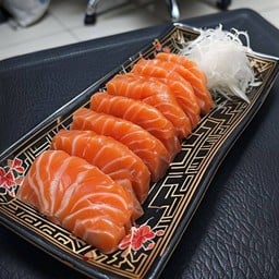 Salmon Station - แซลมอนซาชิมิ เชียงใหม่