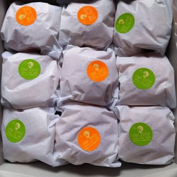 ชาไทย และใบเตย