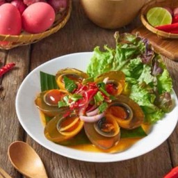 ยำไข่เยี่ยวม้า