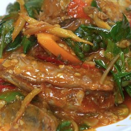 ผัดฉ่าปลากระป๋อง