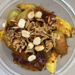 ร้านน้องฟ้า ผลไม้สด(ตรงข้ามวิทยาลัยพยาบาลตรัง)