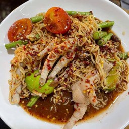 ตำมาม่าขาไก่